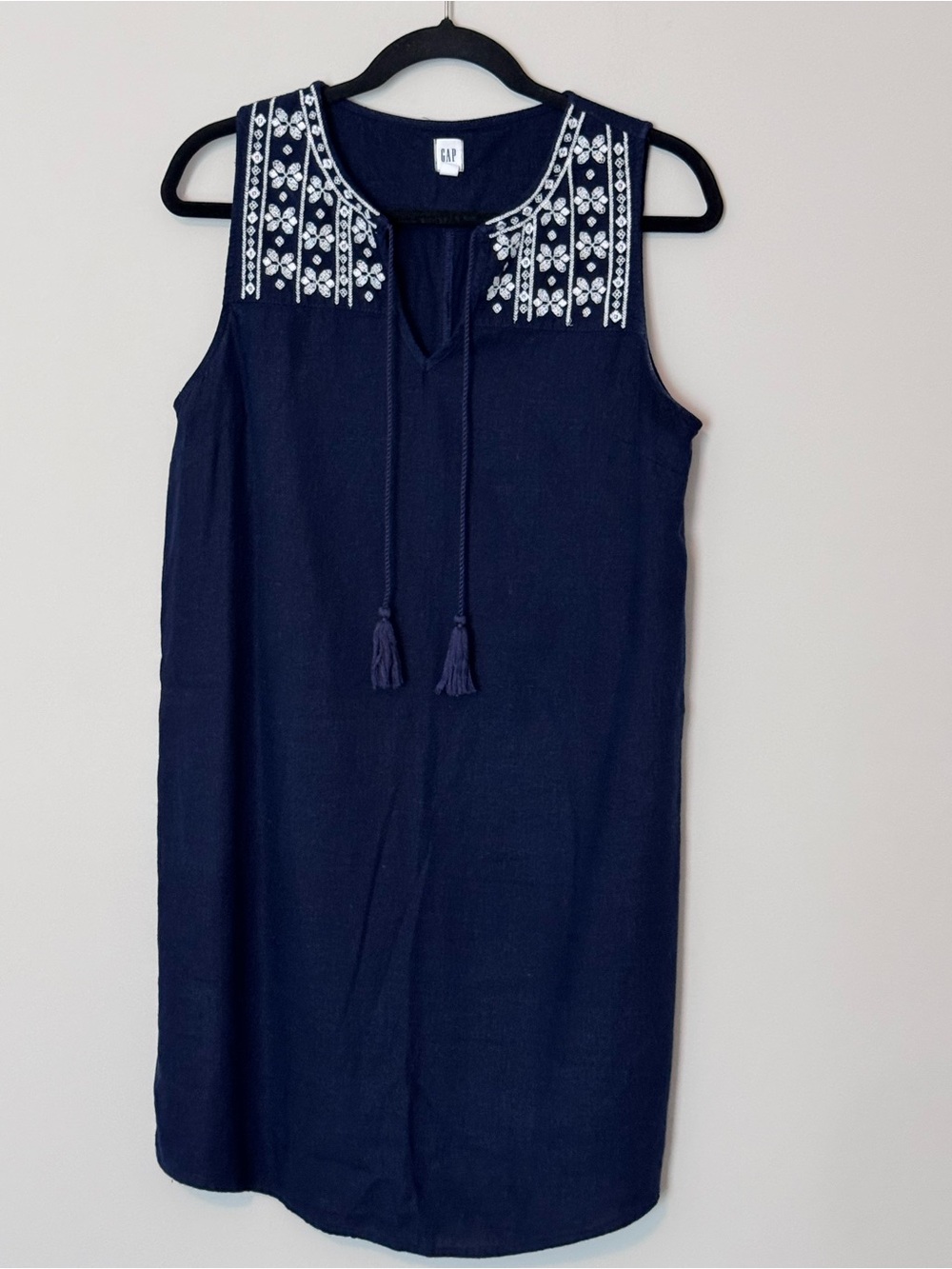 GAP Navy Linen Blend Embroidered Tassel Shift Dress Size Small